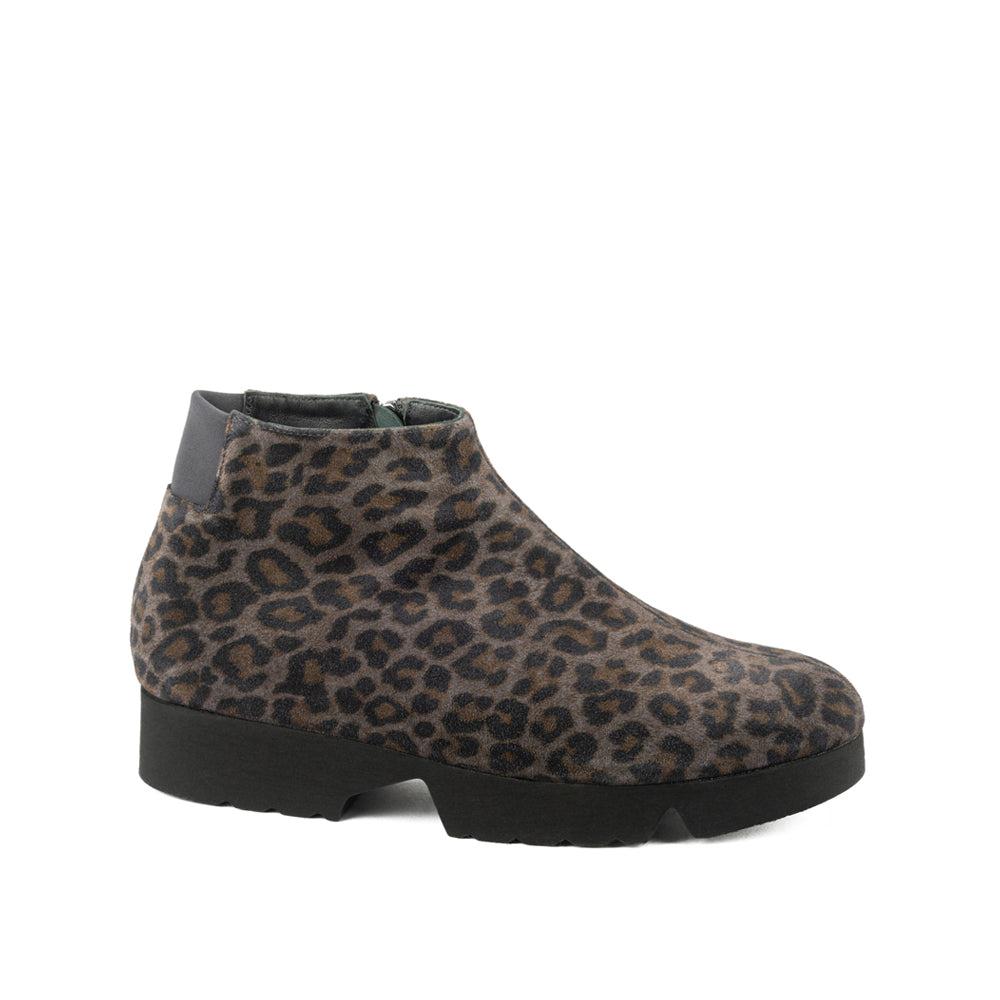 LEOPARD GREY