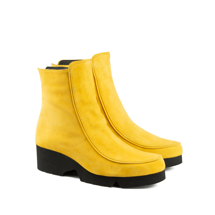 YELLOW SUEDE