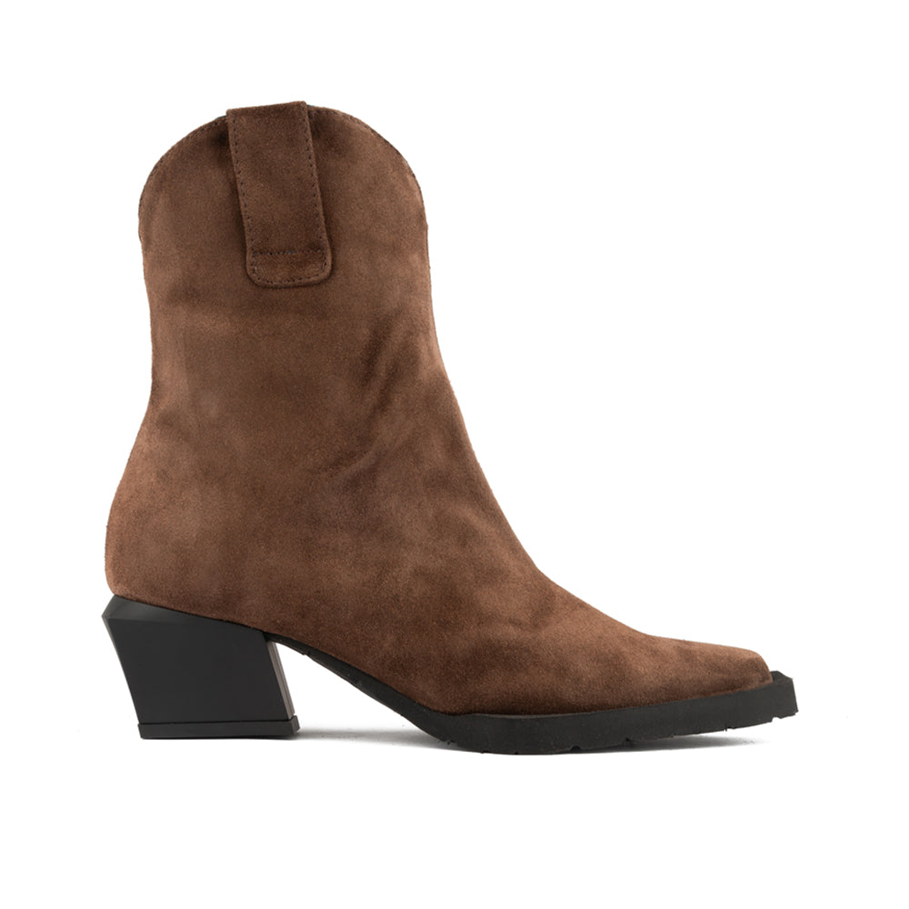 CHOCOLATE SUEDE