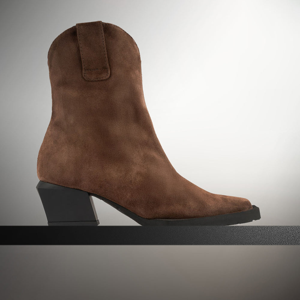 CHOCOLATE SUEDE