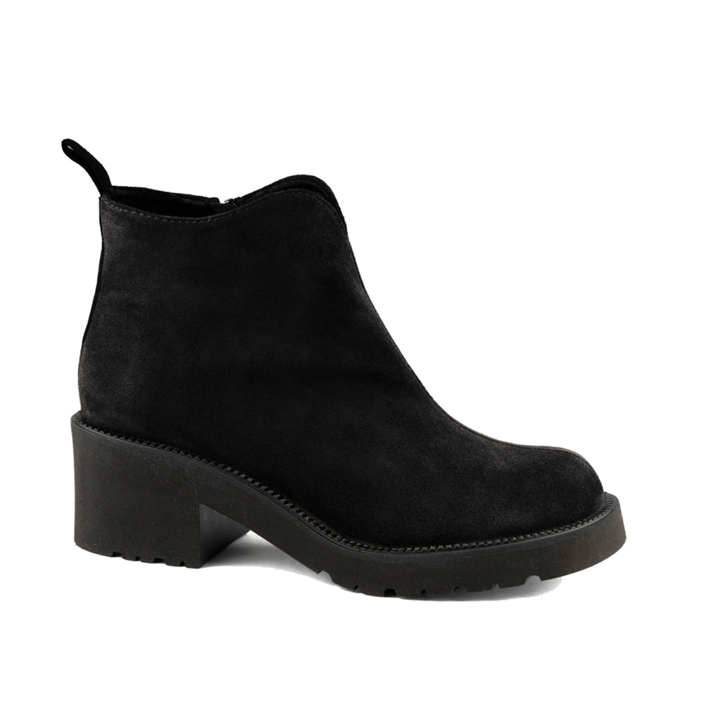 BLACK SUEDE