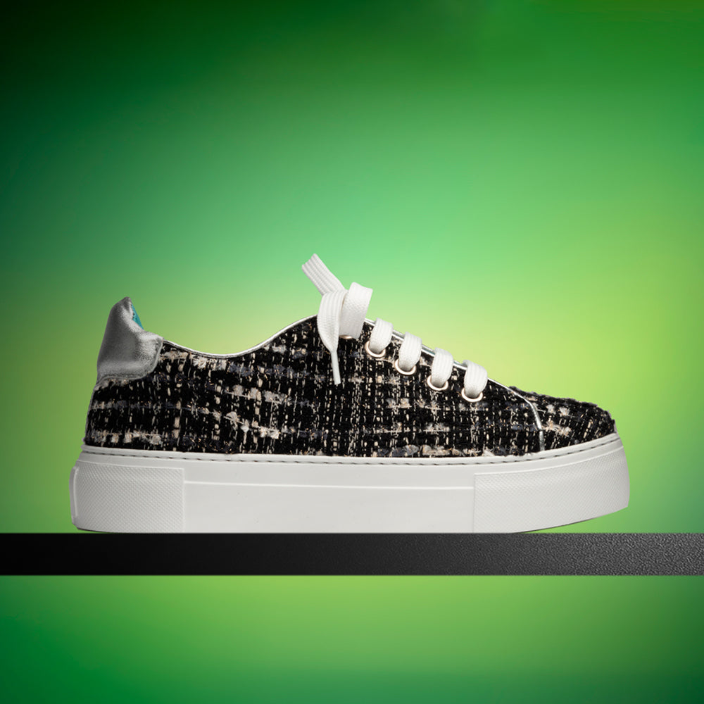 BLACK FABRIC SNEAKER