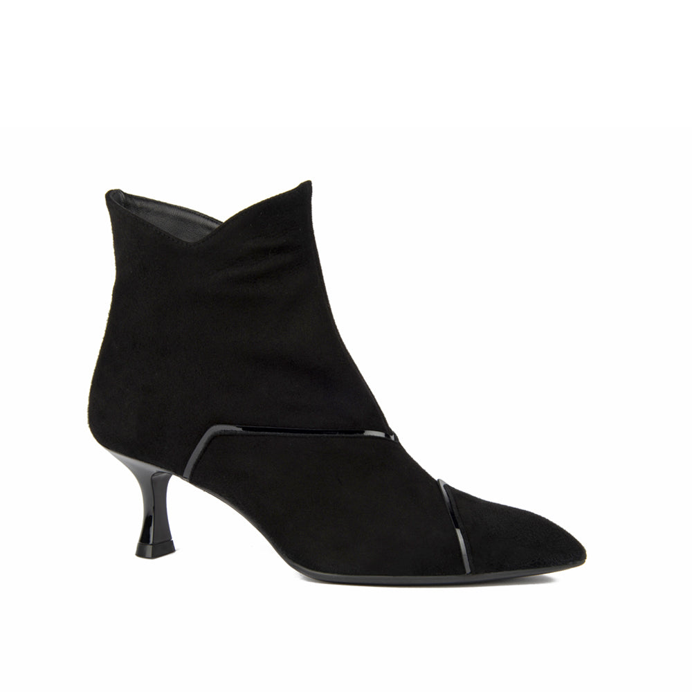 BLACK SUEDE