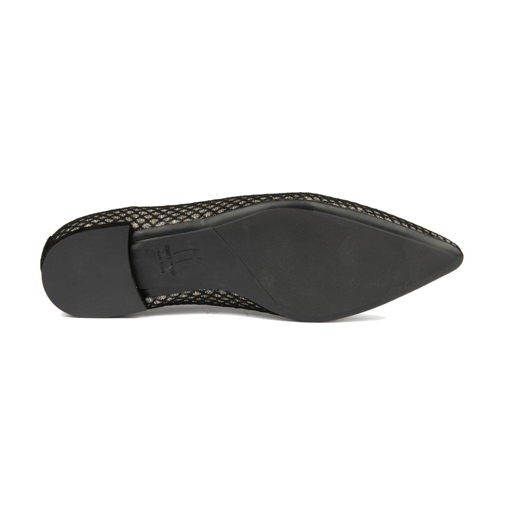 BLACK DIAMOND FLAT