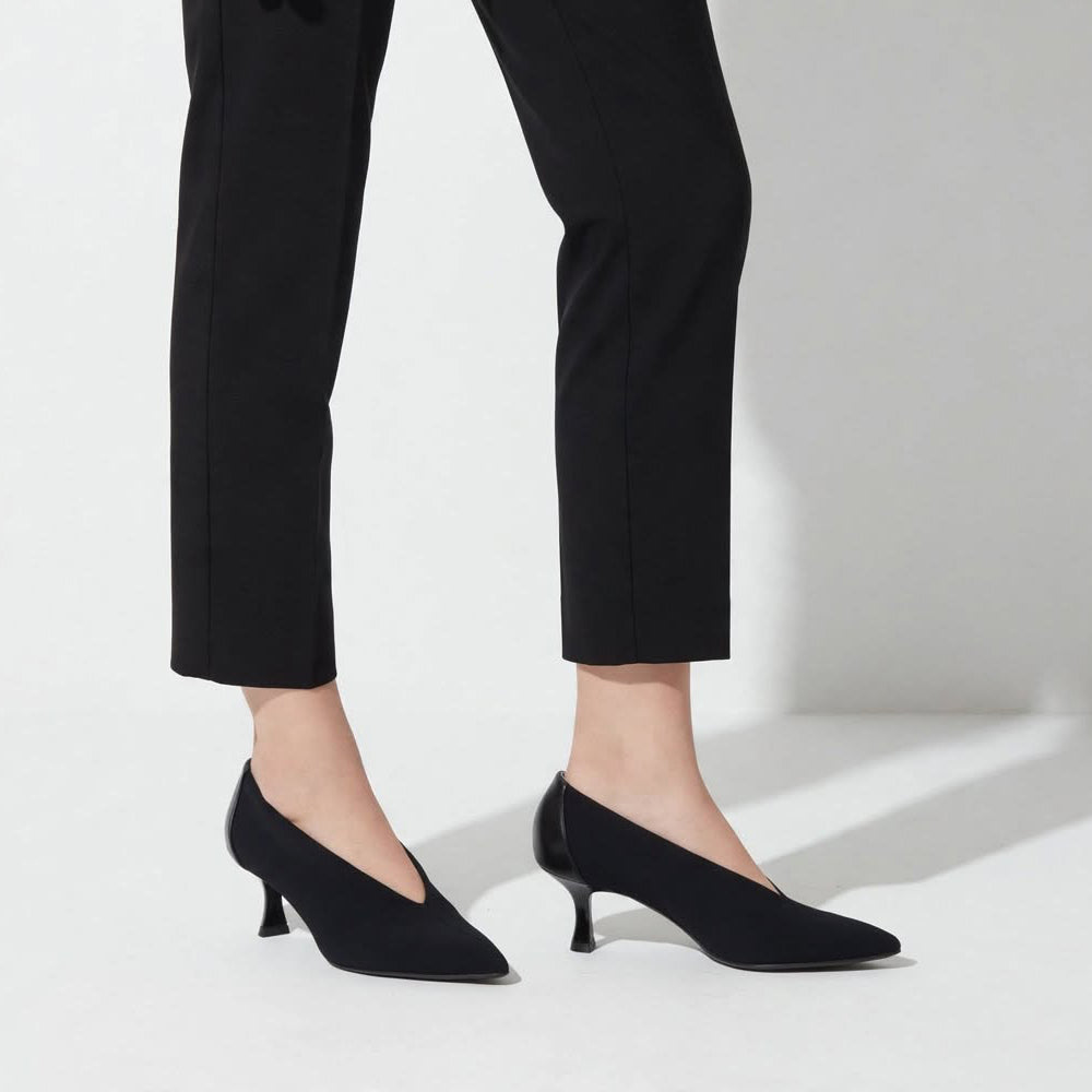QUA2 BLACK MICROFIBER