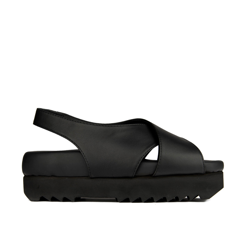 BETSY BLACK NAPPA