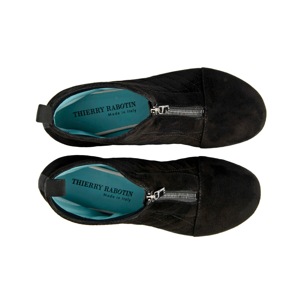 BLACK SUEDE