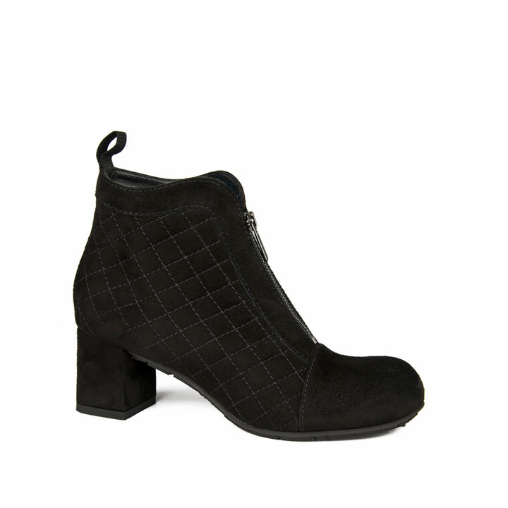BLACK SUEDE