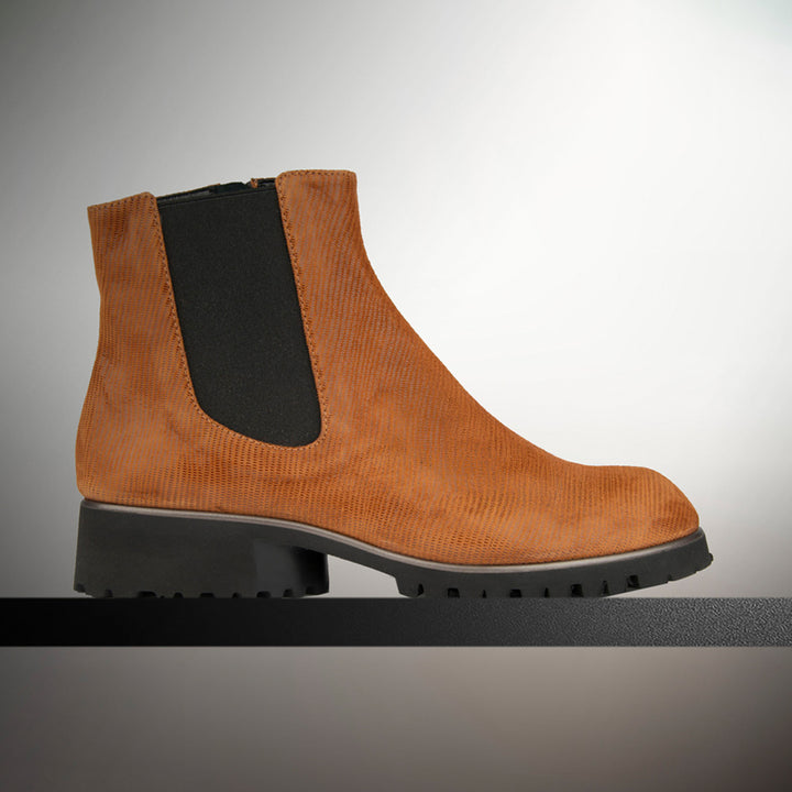 COGNAC TEXTURED LEATHER