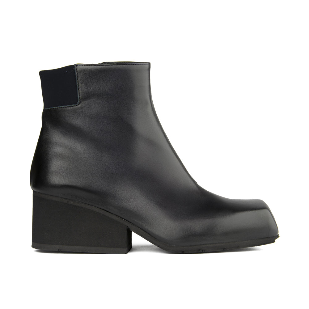 VITA BLACK NAPPA
