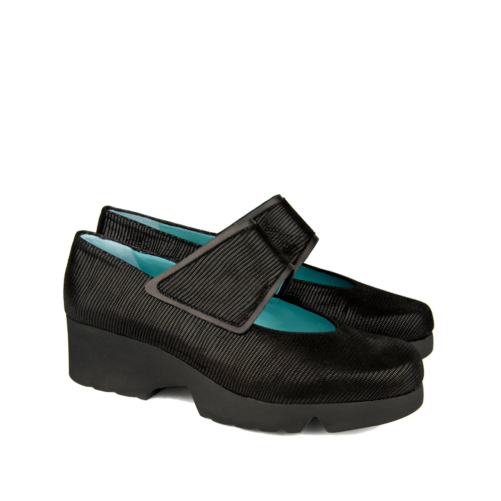 BLACK TEXTURED SUEDE