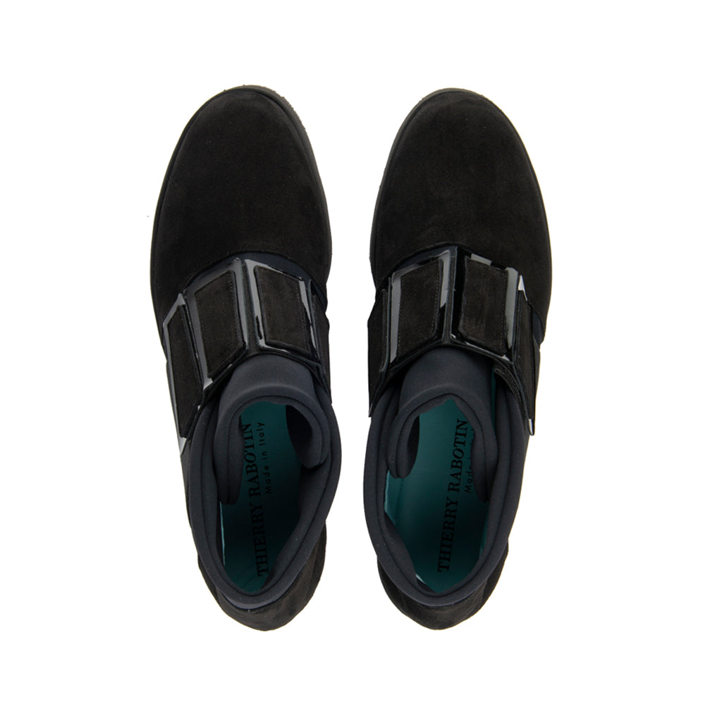 BLACK SUEDE