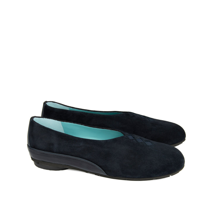 NAVY SUEDE