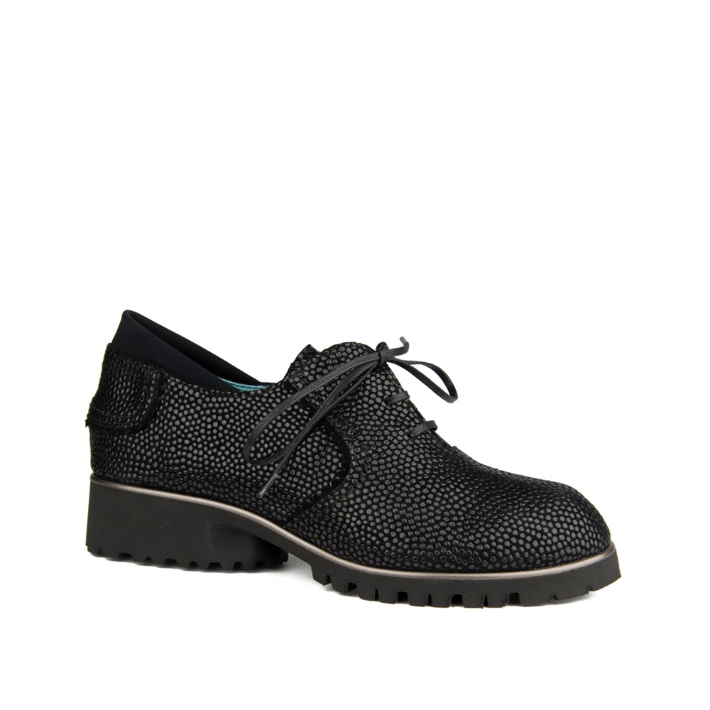 BLACK TEXTURED LEATHER