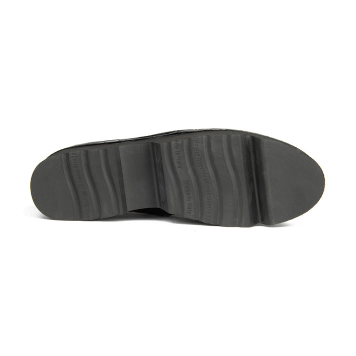 BLACK PATENT CROCO