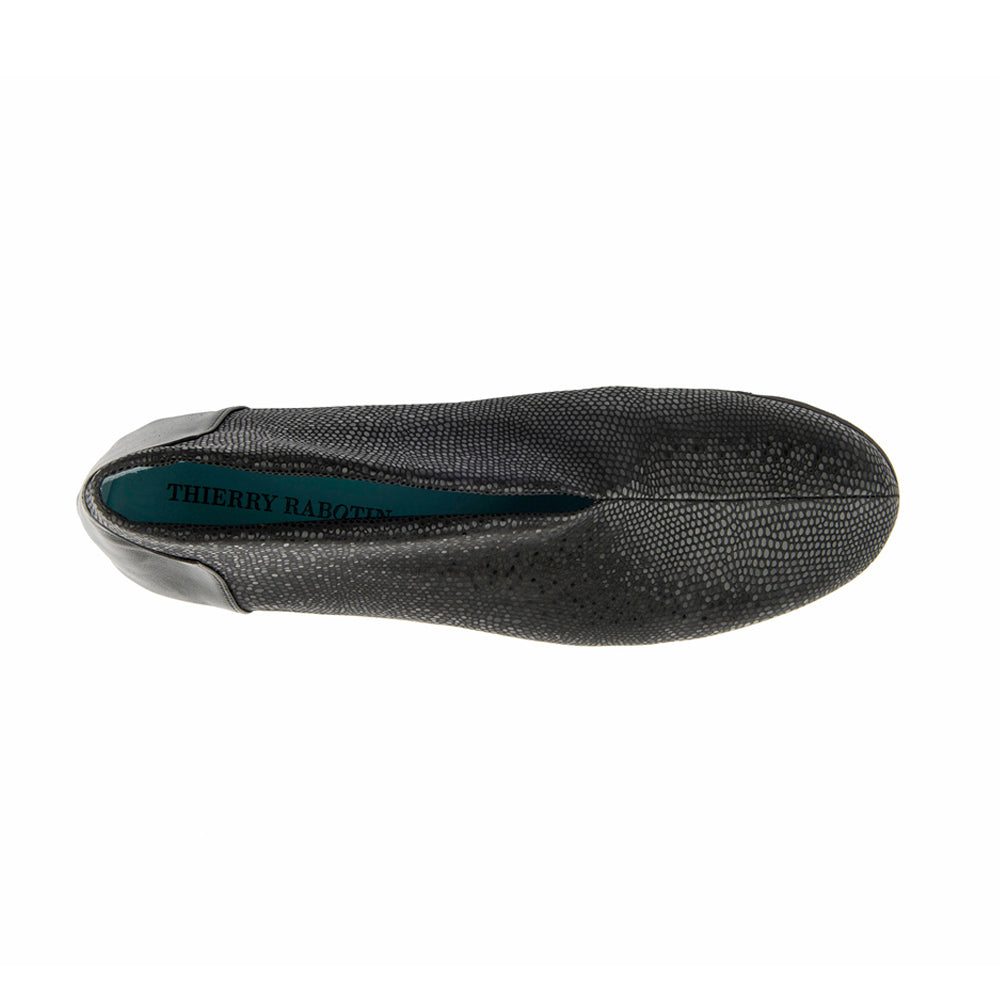 BLACK TEXTURED MICROFIBER