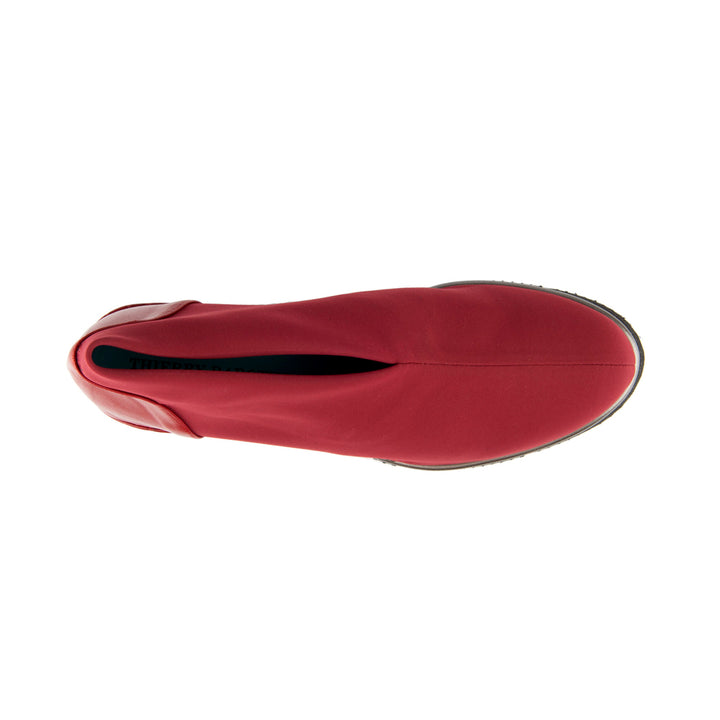 GILDA RED MICROFIBER