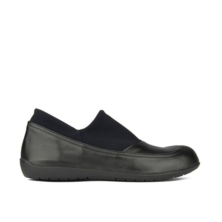  BLACK LEATHER AND MICROFIBER
