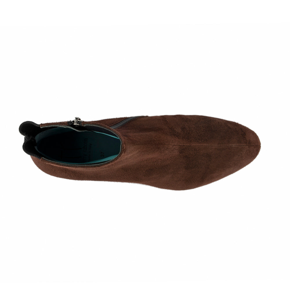 BROWN SUEDE