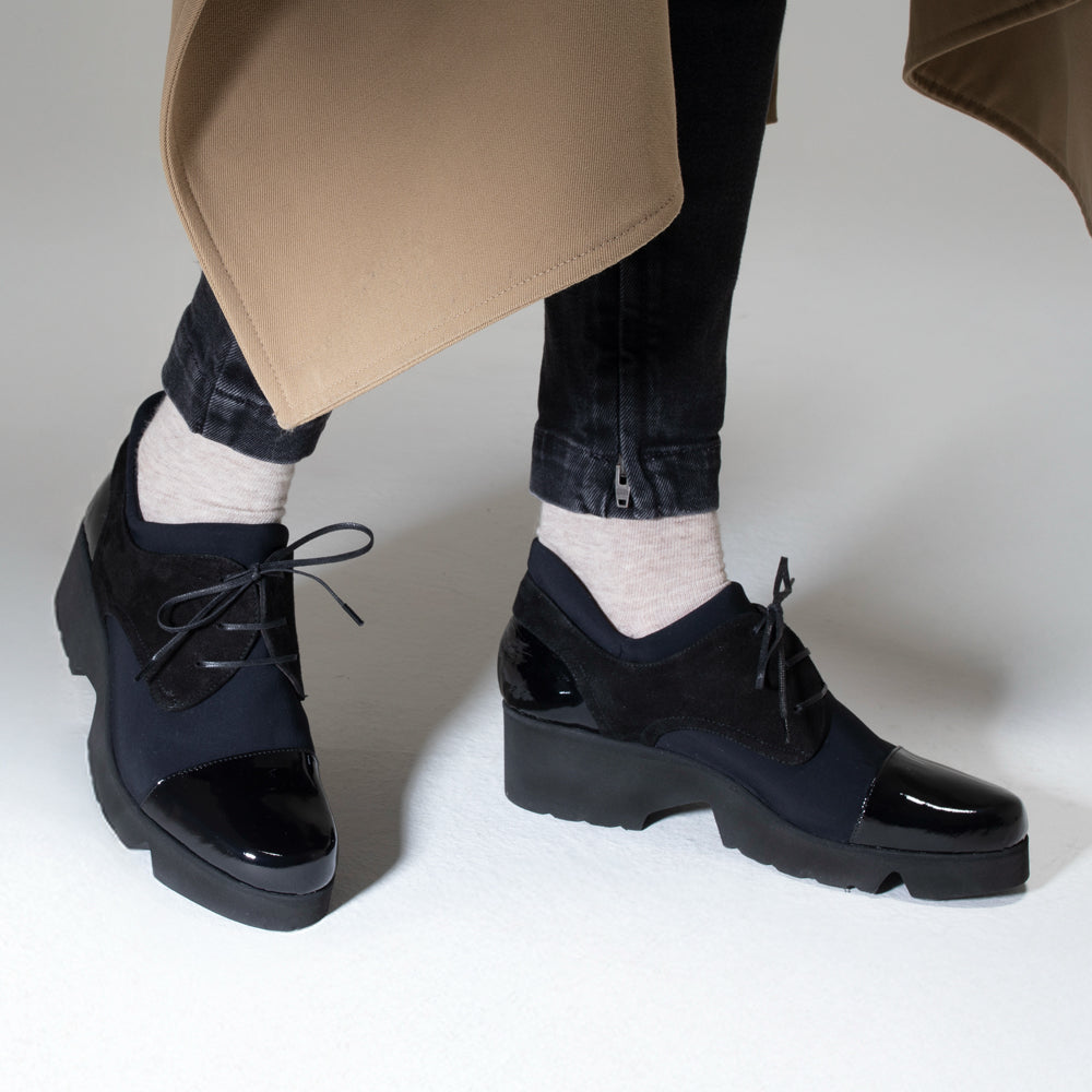 BLACK MICROFIBER